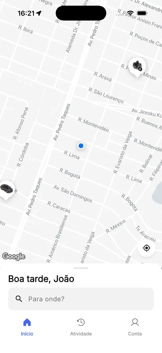 Tela inicial do app com os motoristas disponíveis no mapa e o campo Para onde?